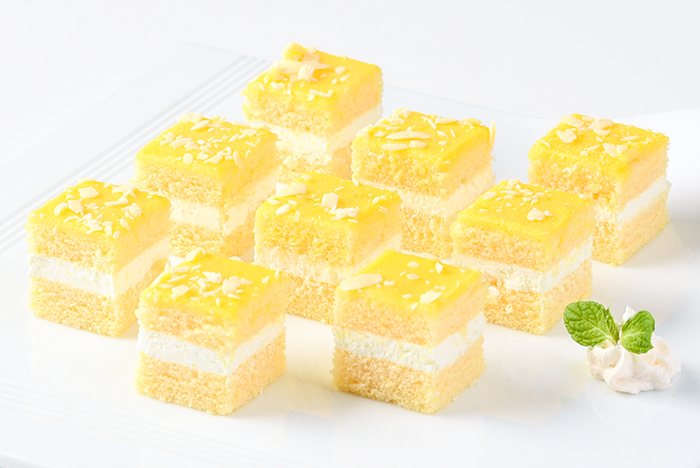 プチケーキ レモン（カット済）

